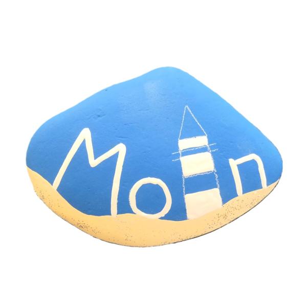 Maritimer Kieselsteinmit dem Wort Moin